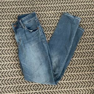 Old Navy Power Straight Mid Rise Jeans Size 4